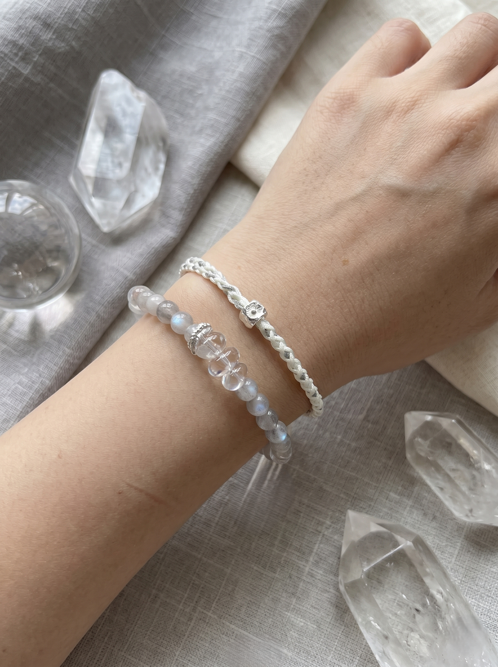 ORIENTAL VIBE | White Dew Handcrafted Dragon Scale Bracelet Inlaid with 3D Micro-Carved Silver Floral Motif, Finished with Four Silk Tassel Dewdrops, Adjustable