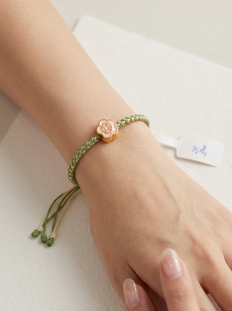 ORIENTAL VIBE | Beginning of Spring "Awakening of Spring" Tender green Hand-Woven Dragon Scale Bracelet with Peach Blossom Accent, Adjustable