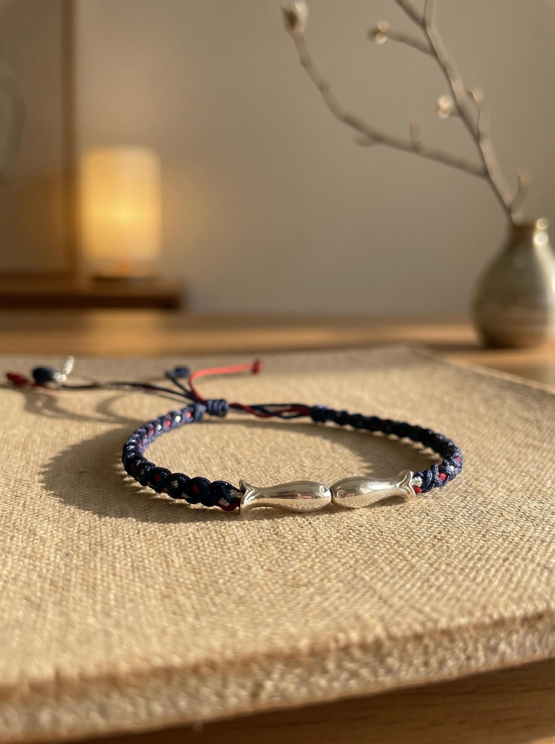 ORIENTAL VIBE | Winter Solstice Handcrafted Dragon Scale Bracelet with Two Lively Silver-Toned Fish Charms, Highly Inclusive Multi-Color Adjustable Drawstring