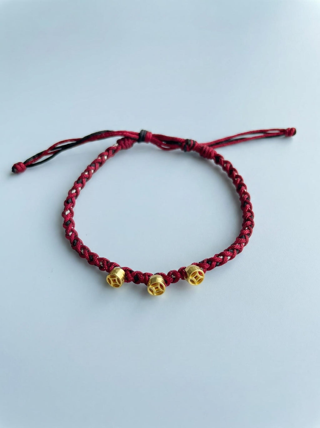 ORIENTAL VIBE | "Major Cold" Hand-Woven Dragon Scale Bracelet, Featuring Golden Fortune Coin & Effortless Drawstring Ends