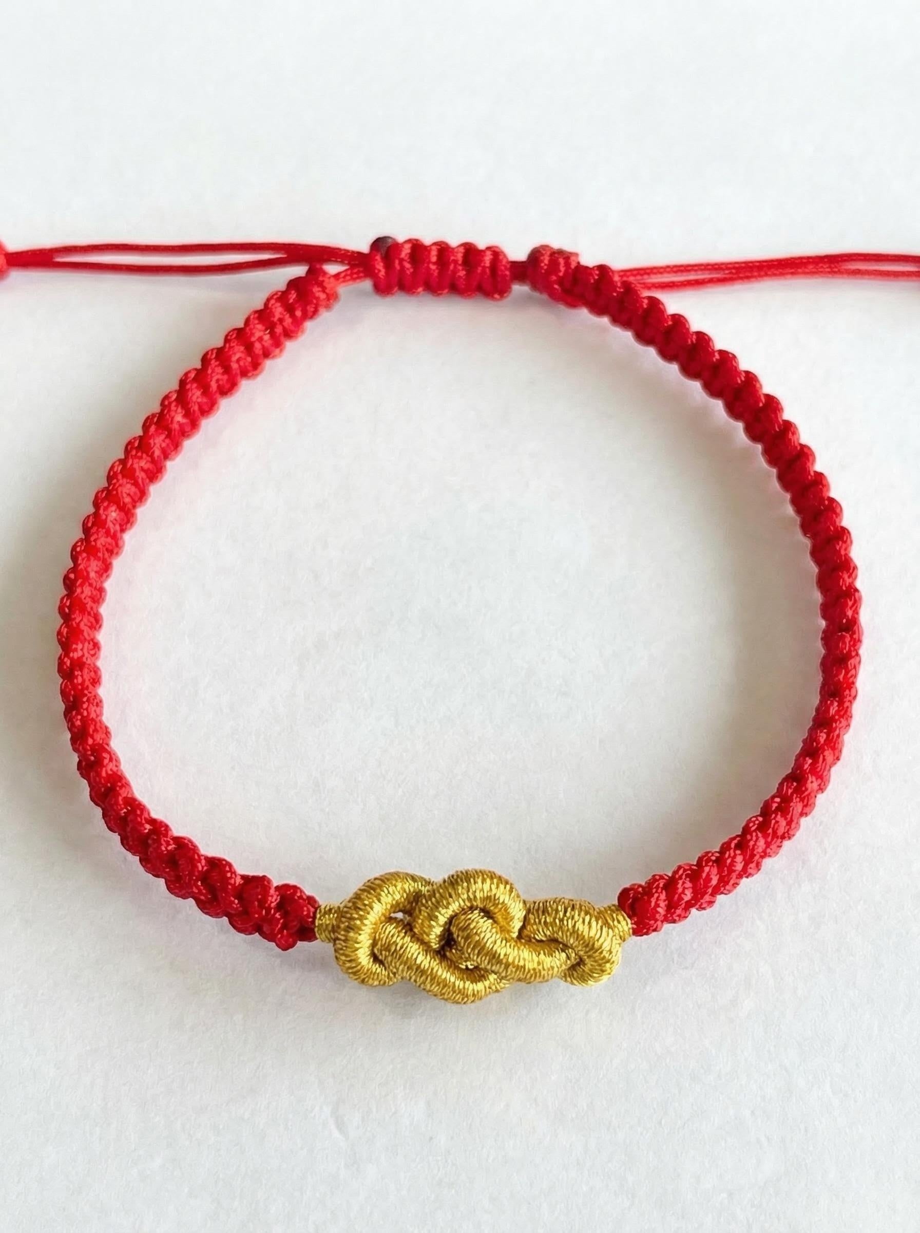 ORIENTAL VIBE: Hand-Woven "Ruyi" (Wish-Fulfillment) Red Cord Bracelet | Everything Goes Your Way