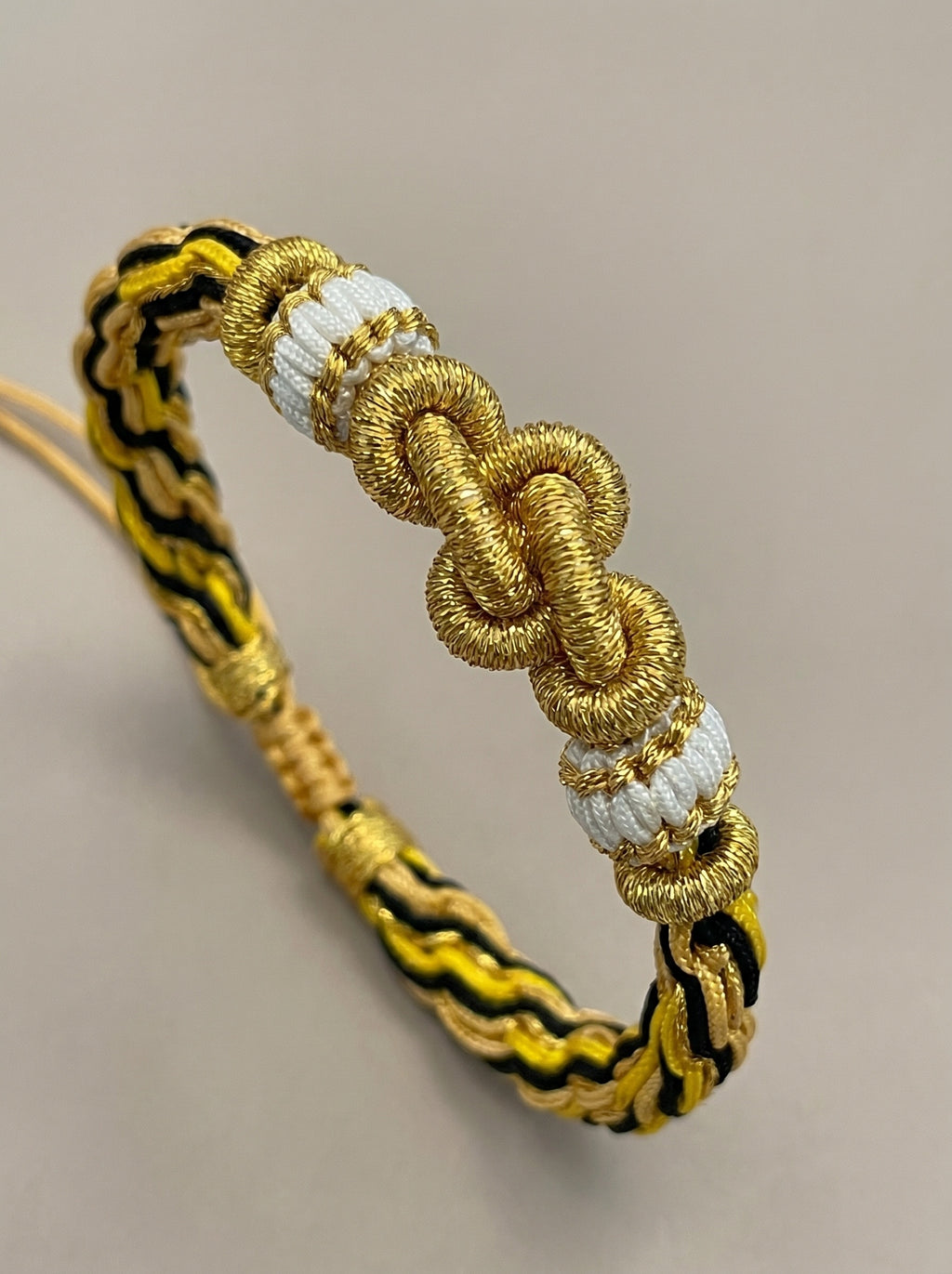 ORIENTAL VIBE "Earth Element · Inner Virtue" Handcrafted Lion Dance Samsara Bracelet