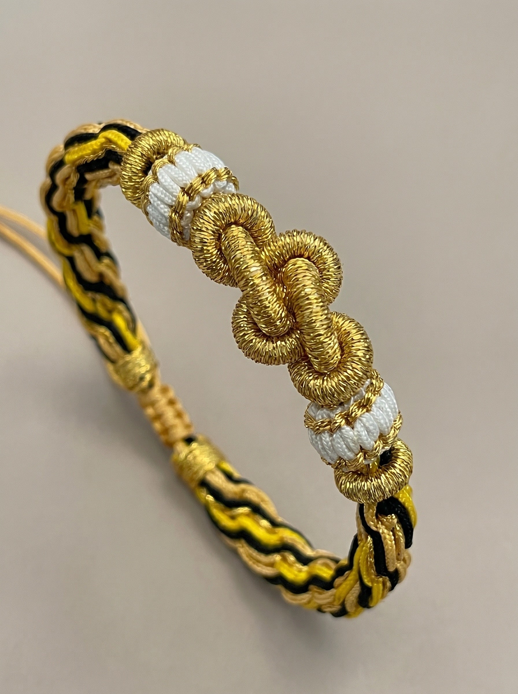 ORIENTAL VIBE "Earth Element · Inner Virtue" Handcrafted Lion Dance Samsara Bracelet