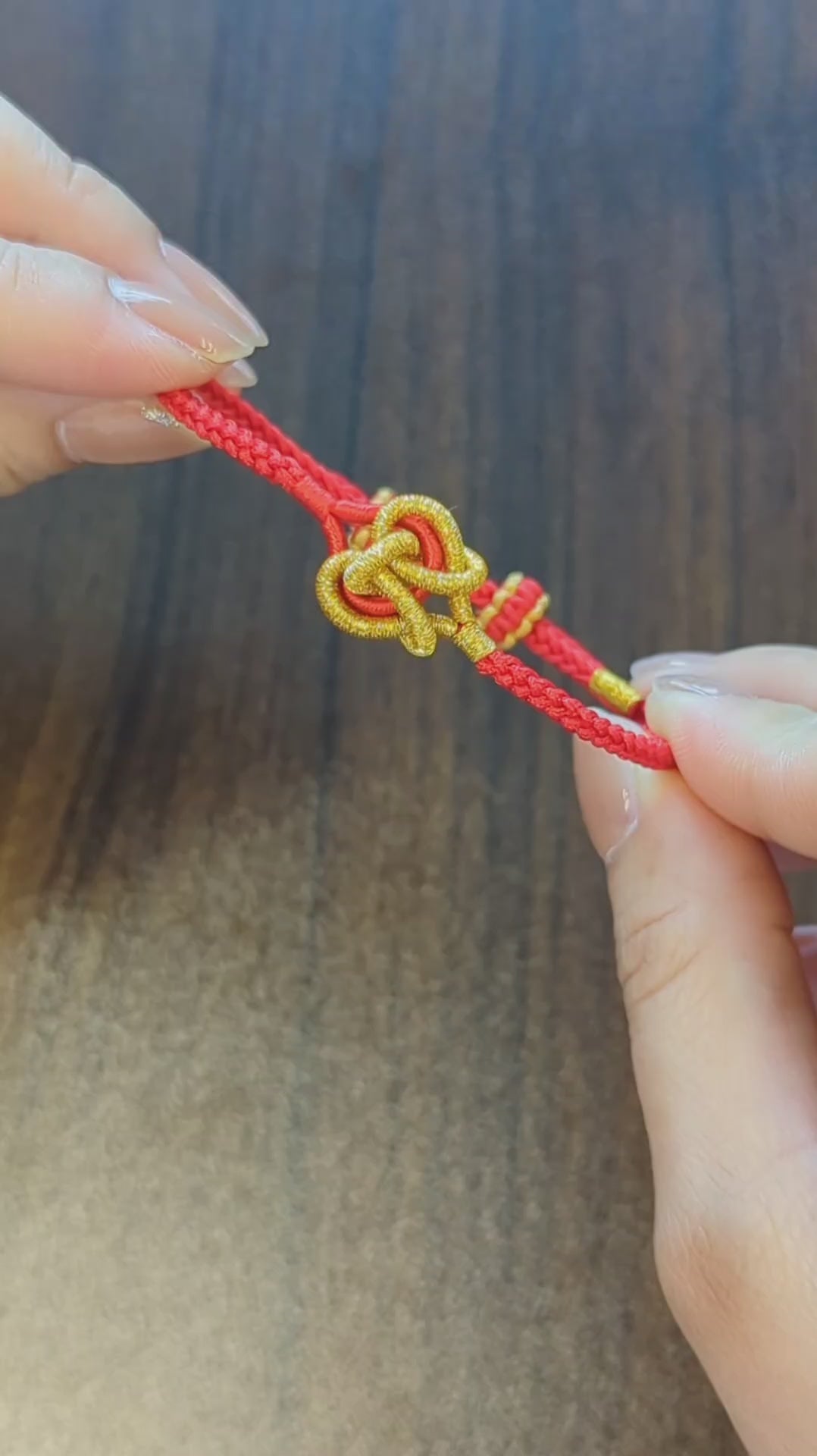 ORIENTAL VIBE: Hand-Woven "Joined-Heart" (Tong Xin) Red Cord Bracelet | Symbolizing Eternal Love