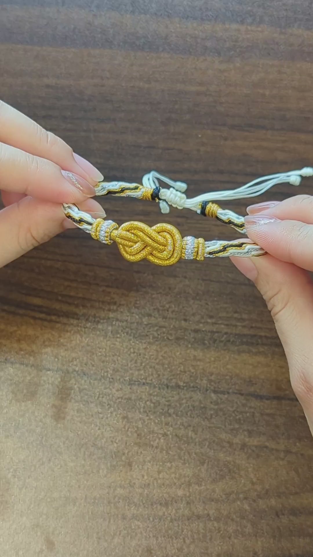 ORIENTAL VIBE "Metal Element · Radiant Radiance" Lion Dance Series - Handwoven Samsara Bracelet