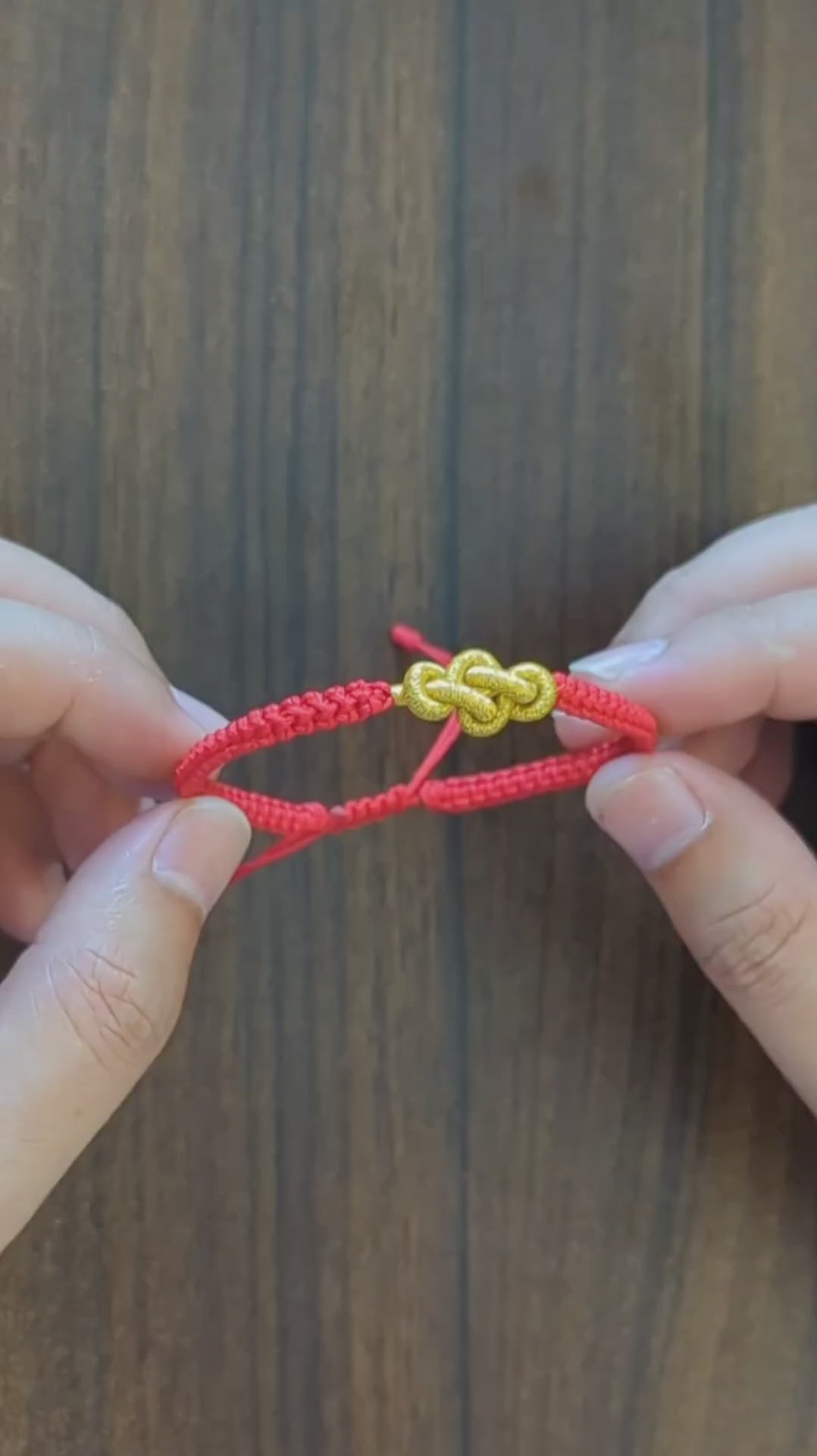 ORIENTAL VIBE: Hand-Woven "Ruyi" (Wish-Fulfillment) Red Cord Bracelet | Everything Goes Your Way